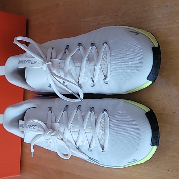 Nike Free Metcon 6 SE Training Shoes - Picture 3 of 10